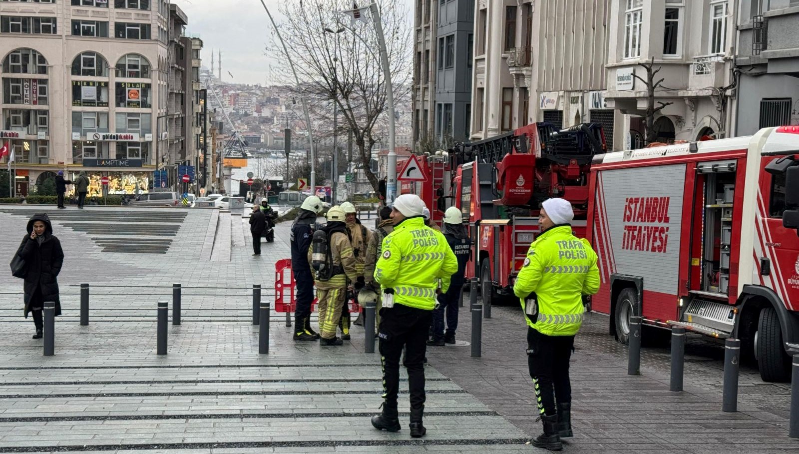 Beyoğlu Vergi Dairesi’nde yangın